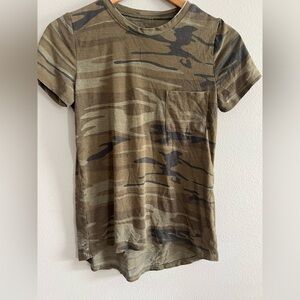 Zoe + Liv Green and Brown Camouflage Short Sleeve Tee